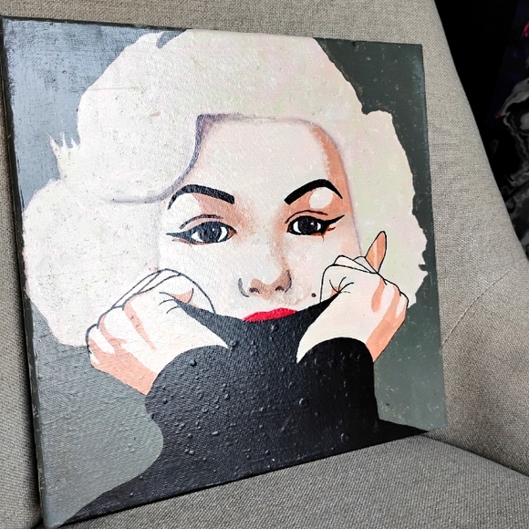 Marilyn Monroe Portrait Painting on Canvas - Picture 1 of 3